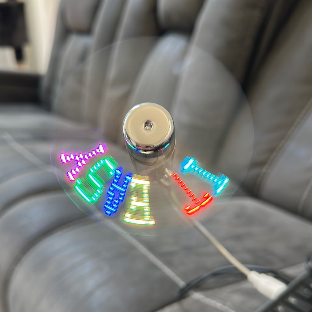 USB Programmable Fan with LED Display - Picture 8 of 13